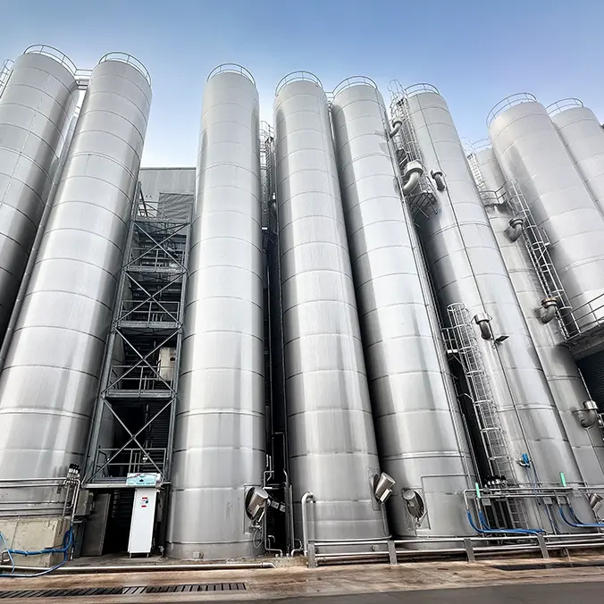 Milch-Silos Züger Frischkäse